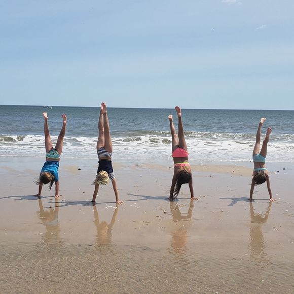 Meet your Posher, Leanne - Picture 1 of 1